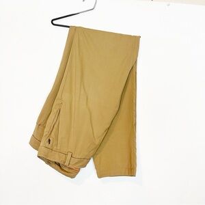 Lululemon ABC Straght Leg Pant in Khaki 36